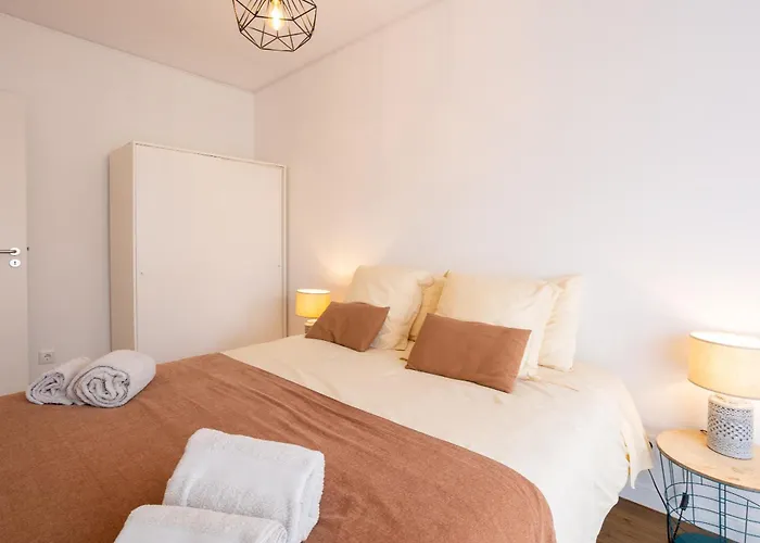 Mhouse Lease Cascais Walk To Beach And Center Apartman Cascais